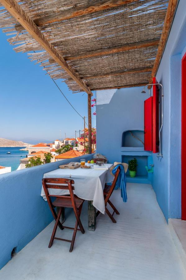 Atlantis Houses Chalki Town Eksteriør billede